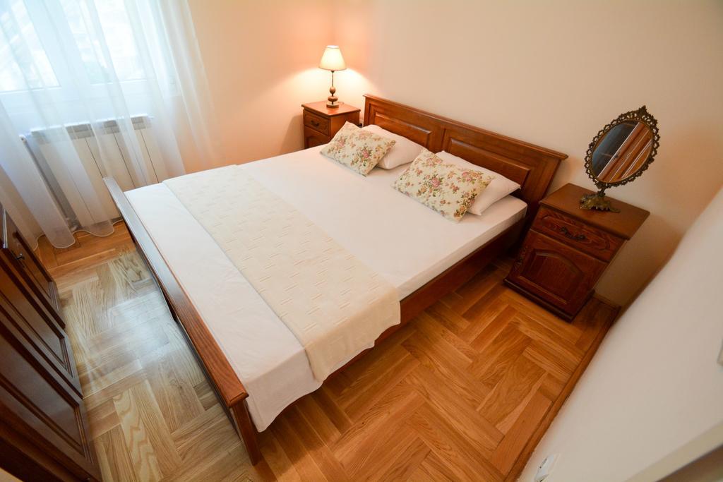 Apartments Jovanovic Котор Экстерьер фото
