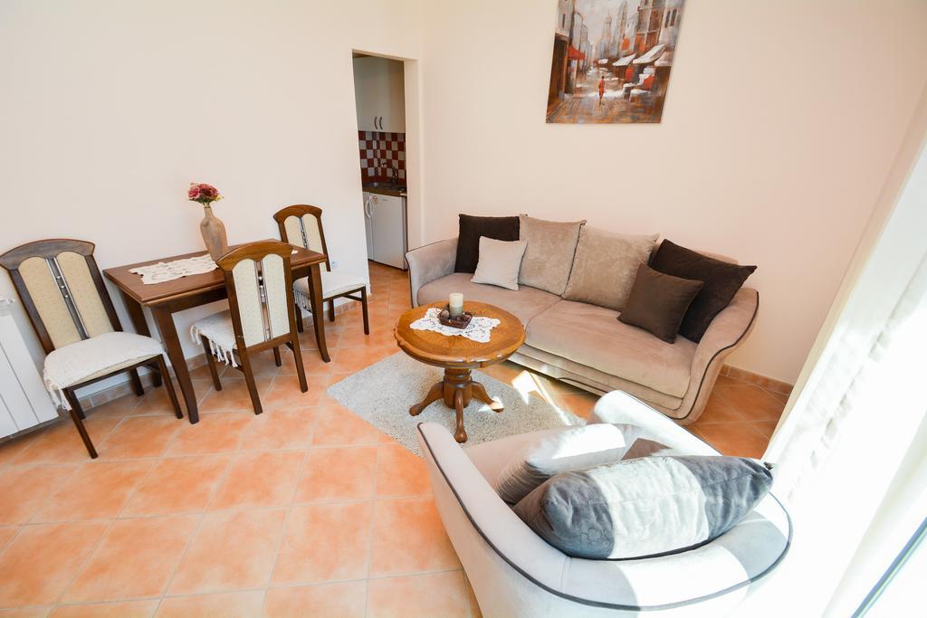 Apartments Jovanovic Котор Экстерьер фото