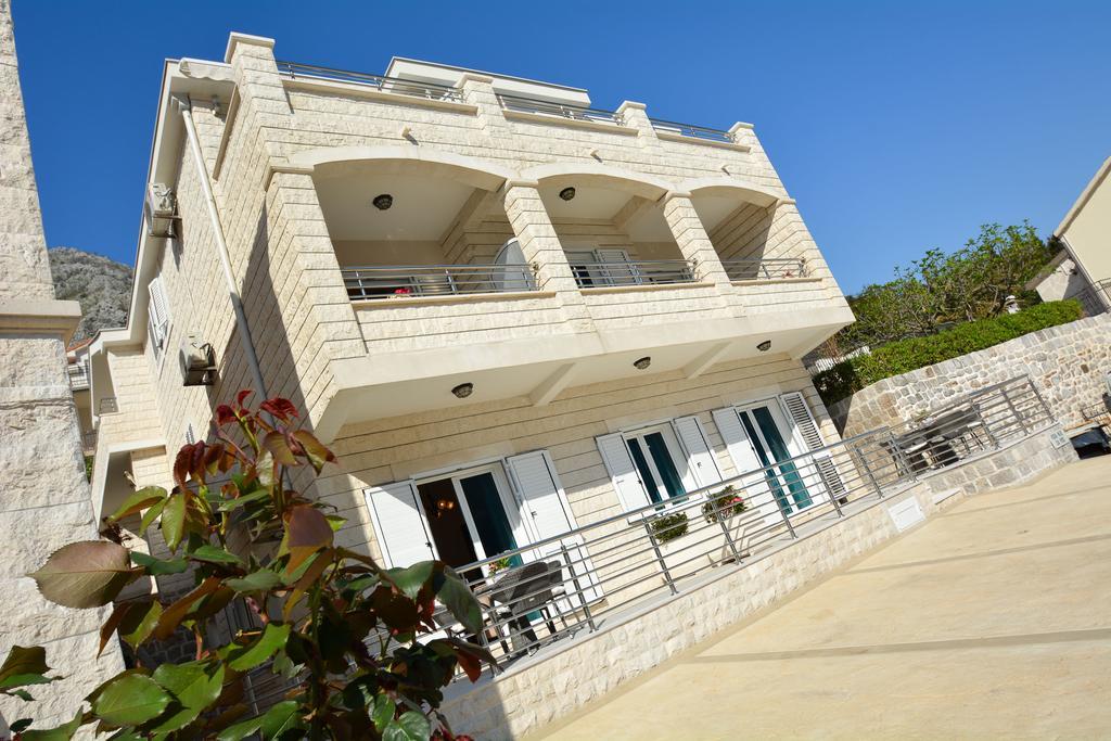 Apartments Jovanovic Котор Экстерьер фото
