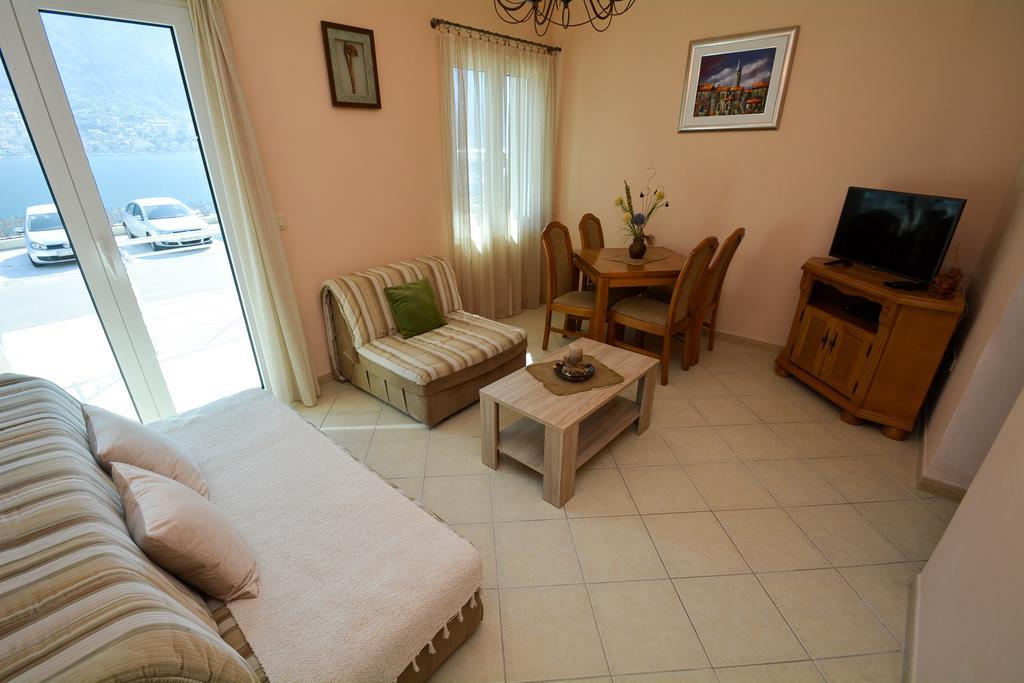 Apartments Jovanovic Котор Экстерьер фото
