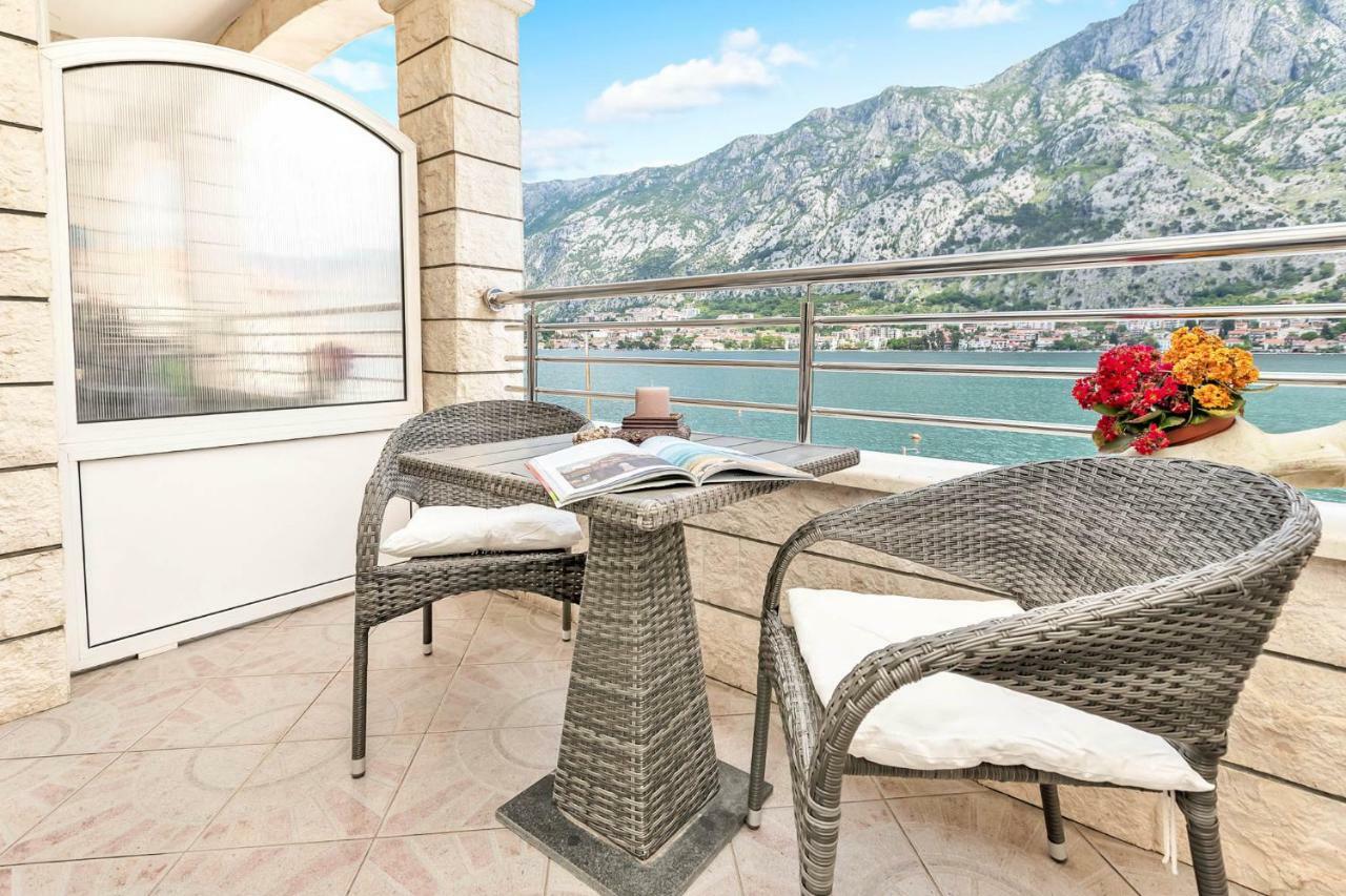 Apartments Jovanovic Котор Экстерьер фото