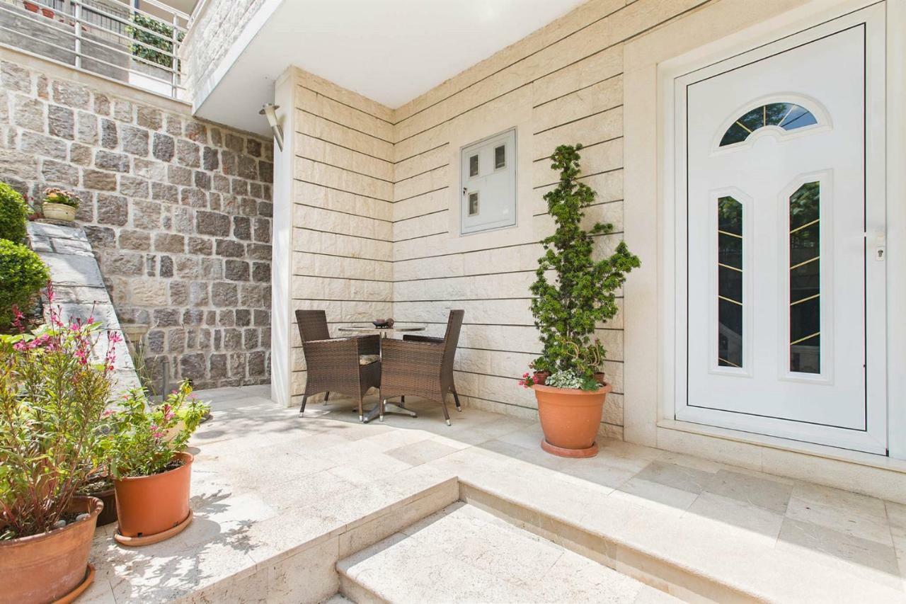 Apartments Jovanovic Котор Экстерьер фото